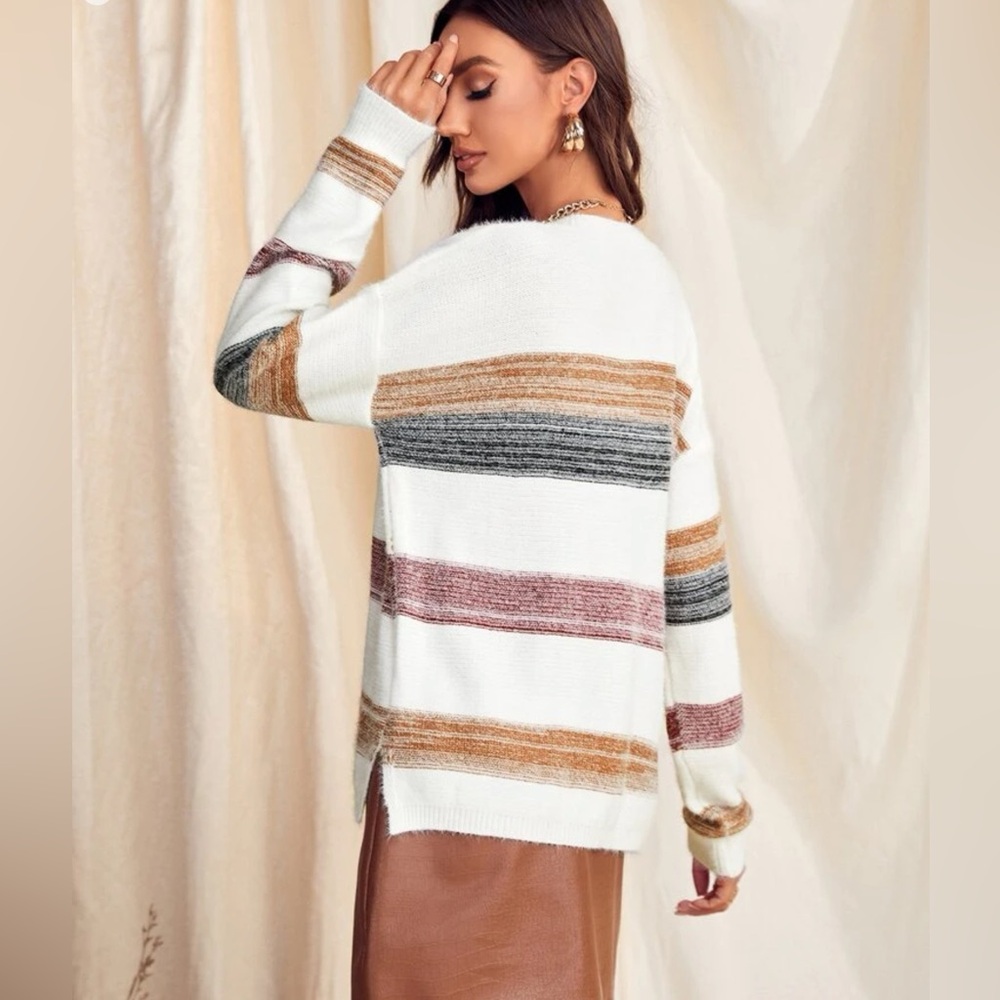 Color Block Sweater - Picture 2 of 7
